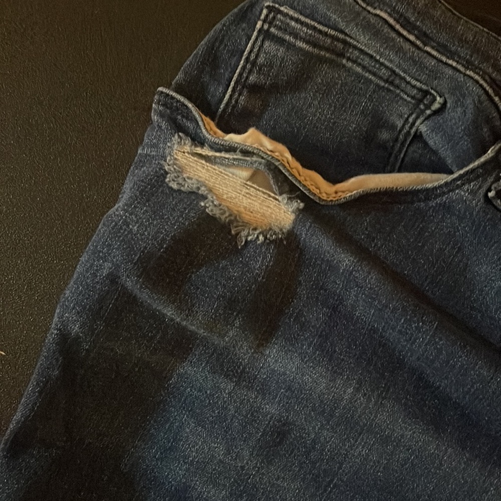 Universal Thread Jean Shorts - Picture 3 of 5